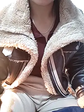 Snapshot of Maymay__ chatting on 11.06.25 Maymay online show from 11.06.25