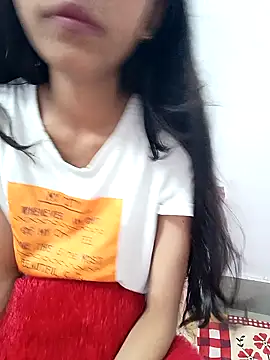 Mustardqueen online show from 10.18.25