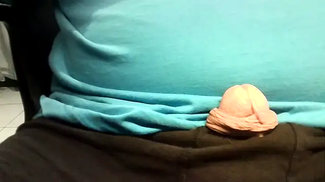 Snapshot of wjmntm chatting on 10.23.25 wjmntm online show from 10.23.25