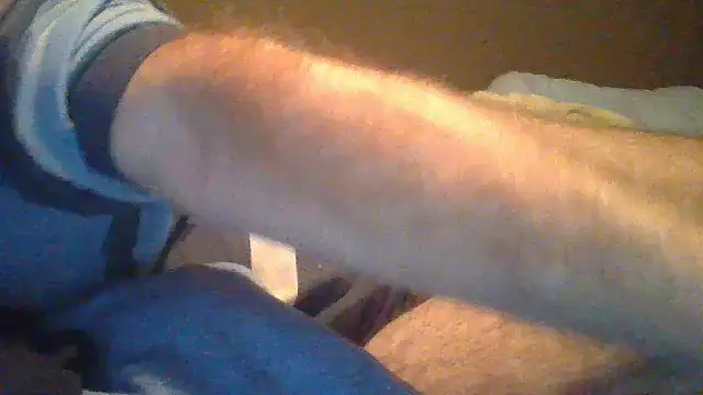 Snapshot of wjmntm chatting on 10.31.25 wjmntm online show from 10.31.25