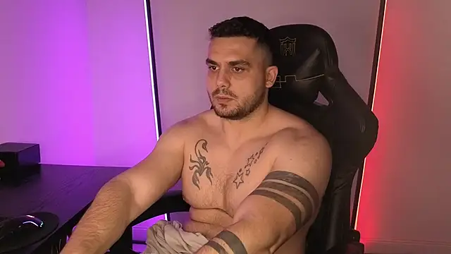 Snapshot of Danielbateson chatting on 01.15.26 Danielbateson online show from 01.15.26