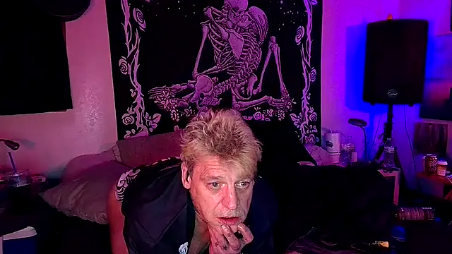 whitehole4bbc252 online show from 04.04.26