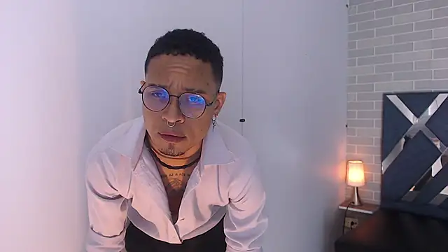 Jayden Morris online show from 03.06.26