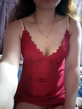 LeanaLy online show from 12.03.25