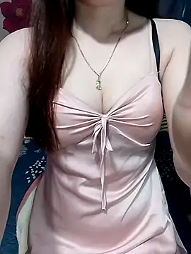 LeanaLy online show from 03.16.26