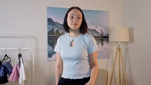 ShardaKusner online show from 10.12.25