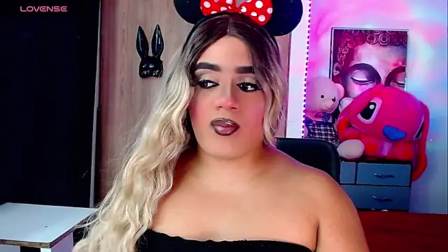 Sofiabigcock22 online show from 10.18.25