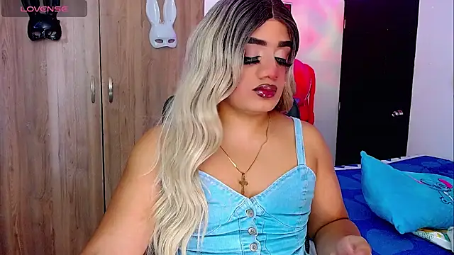 Sofiabigcock22 online show from 10.26.25