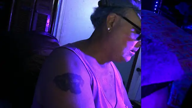 JasmineAurora online show from 10.17.25