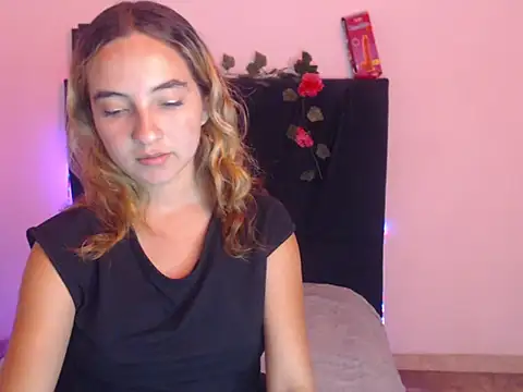 mandyy petite online show from 10.11.25