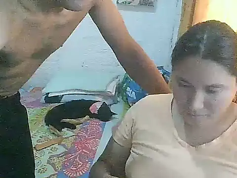 Snapshot of horny_latin_couple1 chatting on 10.11.25 horny latin couple1 online show from 10.11.25