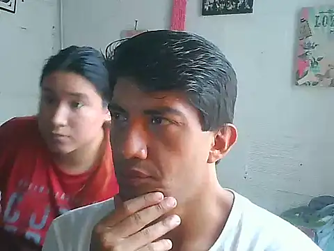 Snapshot of horny_latin_couple1 chatting on 10.13.25 horny latin couple1 online show from 10.13.25