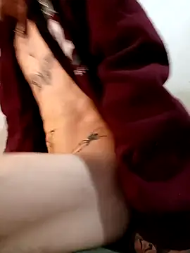 Snapshot of RuivoDotado24cm chatting on 11.14.25 RuivoDotado24cm online show from 11.14.25