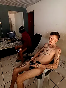 Snapshot of RuivoDotado24cm chatting on 12.04.25 RuivoDotado24cm online show from 12.04.25