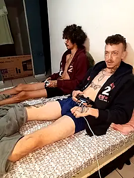 Snapshot of RuivoDotado24cm chatting on 12.05.25 RuivoDotado24cm online show from 12.05.25