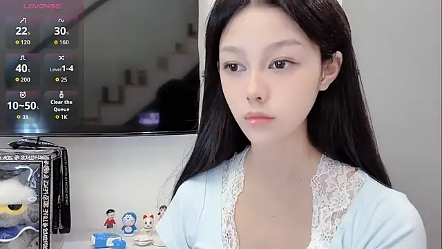 Snapshot of Putingyy chatting on 10.19.25 Putingyy online show from 10.19.25