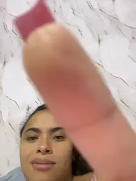 safadinhaquenteW online show from 10.18.25