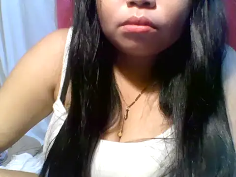 Snapshot of sweet_rhetta04 chatting on 10.13.25 sweet rhetta04 online show from 10.13.25