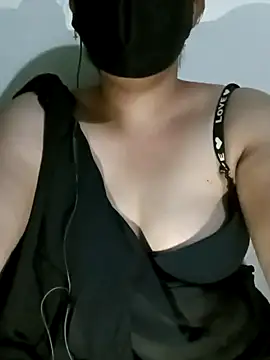 Jessica-03 online show from 10.17.25