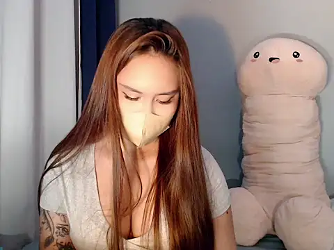 Sweet 0rphan21 online show from 10.12.25