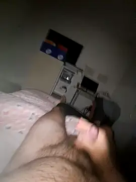 Snapshot of nico33000a chatting on 10.30.25 nico33000a online show from 10.30.25