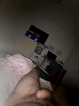 Snapshot of nico33000a chatting on 11.01.25 nico33000a online show from 11.01.25