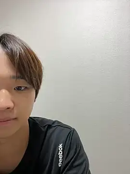 Snapshot of nagi_112 chatting on 10.20.25 nagi 112 online show from 10.20.25