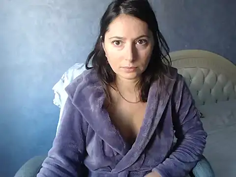 LuckyLisa23 online show from 10.25.25