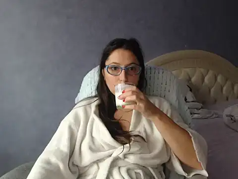 LuckyLisa23 online show from 11.05.25