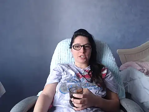 LuckyLisa23 online show from 03.25.26