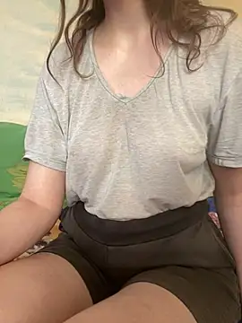 KittieCreme online show from 08.04.26