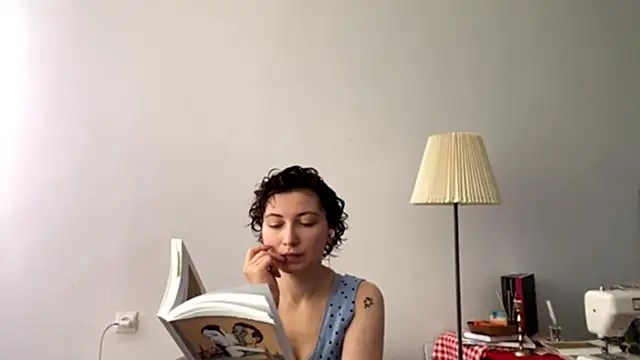 AlyseDietrich online show from 10.13.25