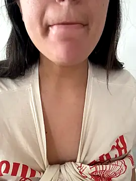 mamimamacitaaa online show from 10.21.25