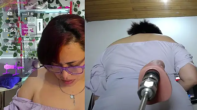 Snapshot of maacarenita chatting on 11.05.25 maacarenita online show from 11.05.25