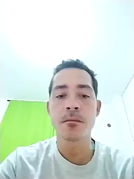Snapshot of David_man33 chatting on 10.13.25 David man33 online show from 10.13.25