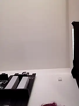 CloudyCockTeaser online show from 04.24.26