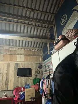 Linh-xxx online show from 10.18.25