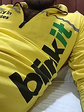 Snapshot of Money_girl_ chatting on 11.08.25 Money girl online show from 11.08.25