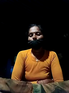 Snapshot of Dipti_bb chatting on 10.26.25 Dipti bb online show from 10.26.25
