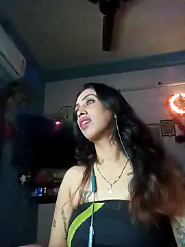 Darling Annie online show from 12.20.25