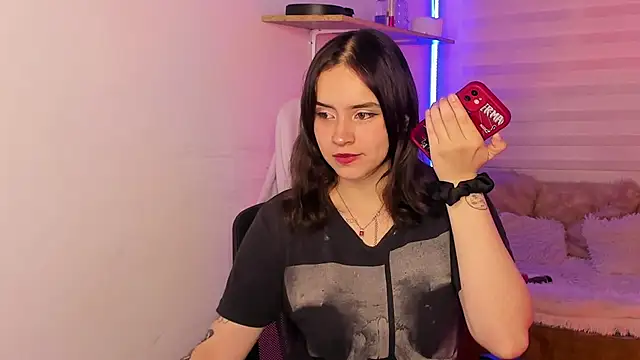 Emily Lindey online show from 10.23.25