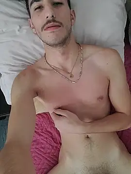 Snapshot of Nicolas_sexxxy chatting on 11.09.25 Nicolas sexxxy online show from 11.09.25