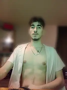 Snapshot of Nicolas_sexxxy chatting on 04.12.26 Nicolas sexxxy online show from 04.12.26