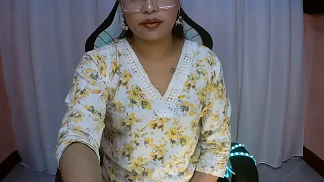 Snapshot of teri_deewani chatting on 06.18.26 teri deewani online show from 06.18.26