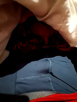 Snapshot of torresflow99nais chatting on 10.15.25 torresflow99nais online show from 10.15.25