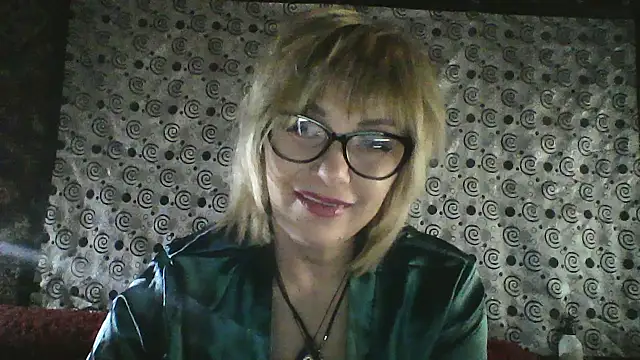 Snapshot of Lia_Ray chatting on 03.04.26 Lia Ray online show from 03.04.26