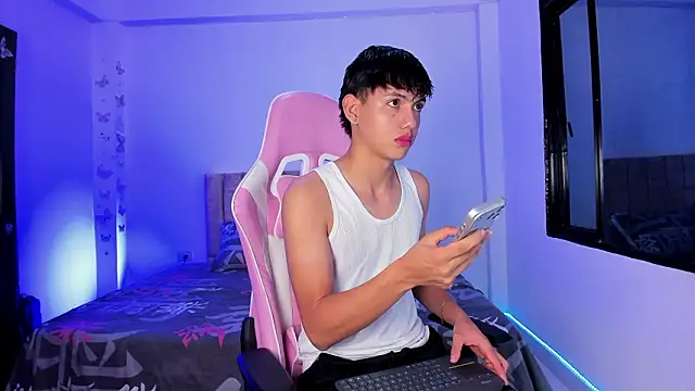 Axel Cody  online show from 03.03.26