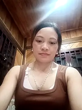 Snapshot of huhu-sexxy chatting on 10.15.25 huhu-sexxy online show from 10.15.25