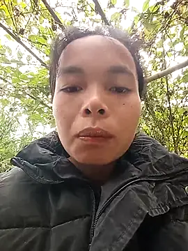 Nguyet2k4 online show from 10.22.25