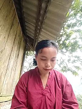 Nguyet2k4 online show from 11.22.25